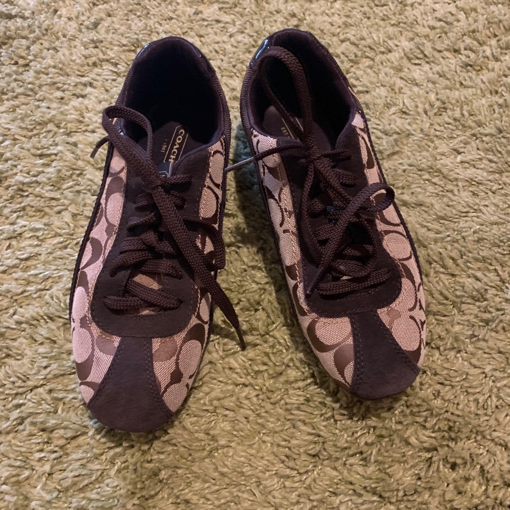 Coach size 7